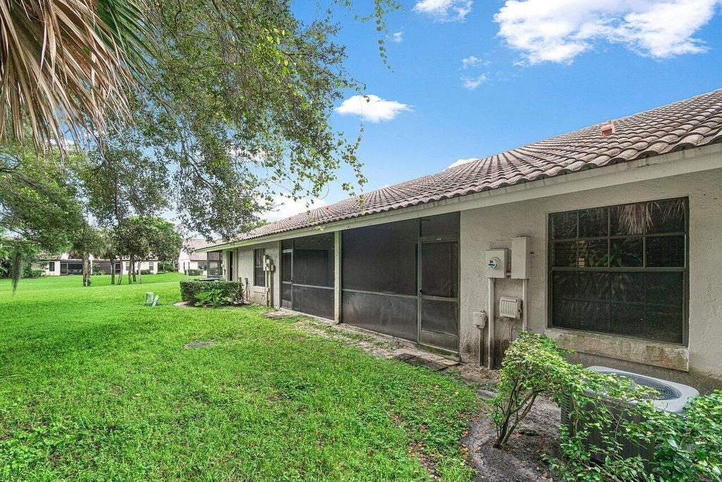 462 Hardwood Place - Photo 32