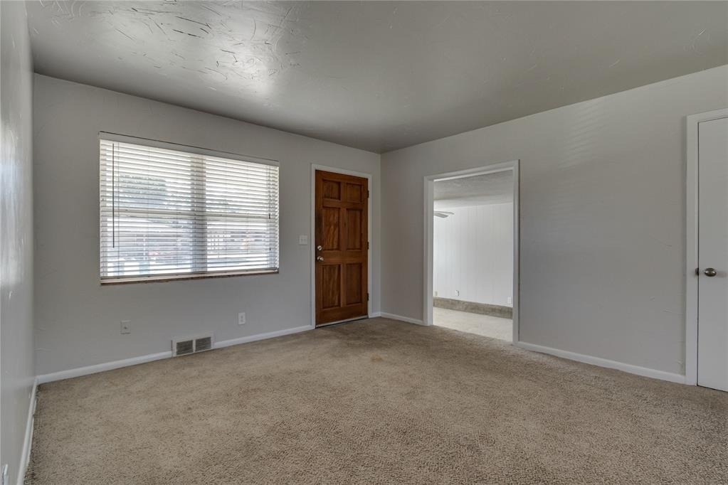 3813 Nw 56th Place - Photo 4