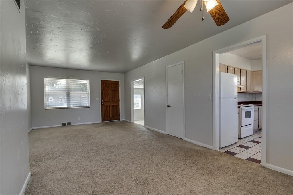 3813 Nw 56th Place - Photo 7