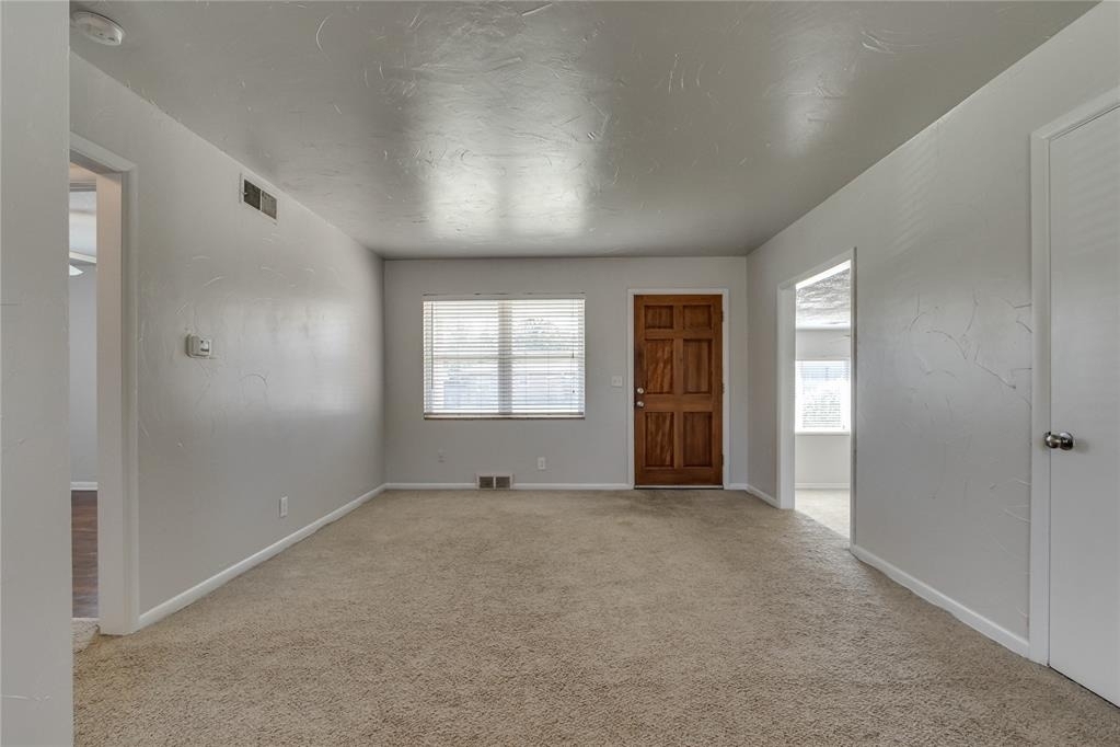3813 Nw 56th Place - Photo 3
