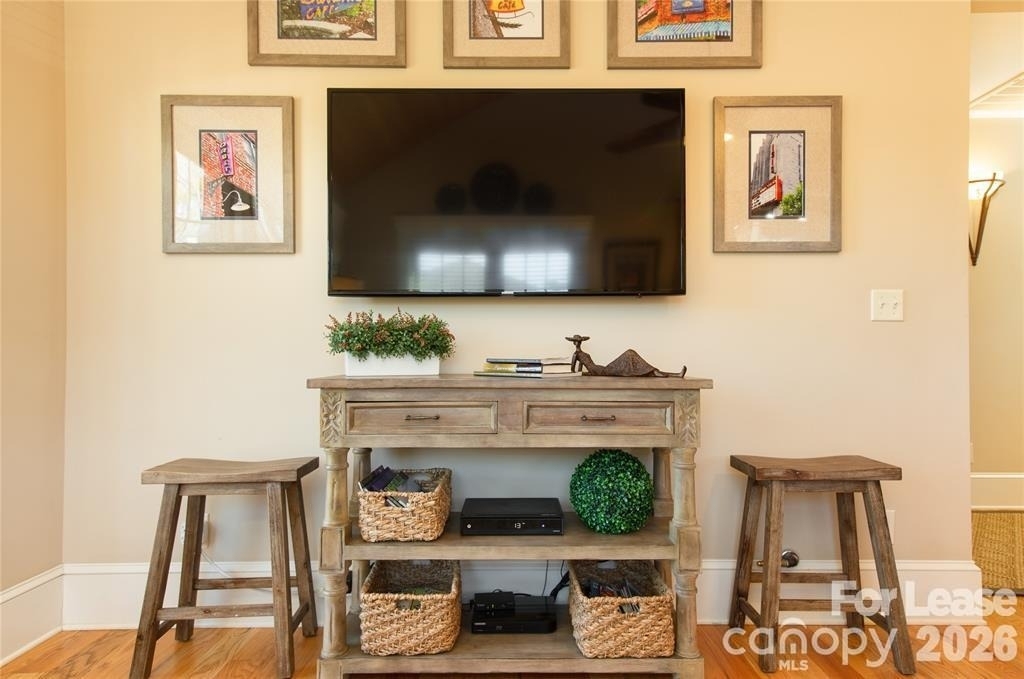 41 Mildred Avenue - Photo 6