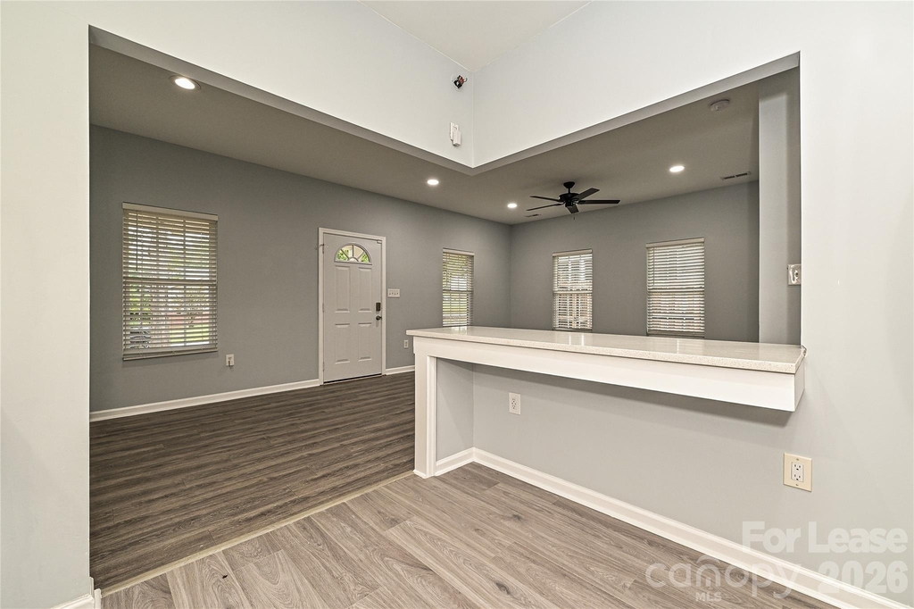 1233 Calhoun Street - Photo 8