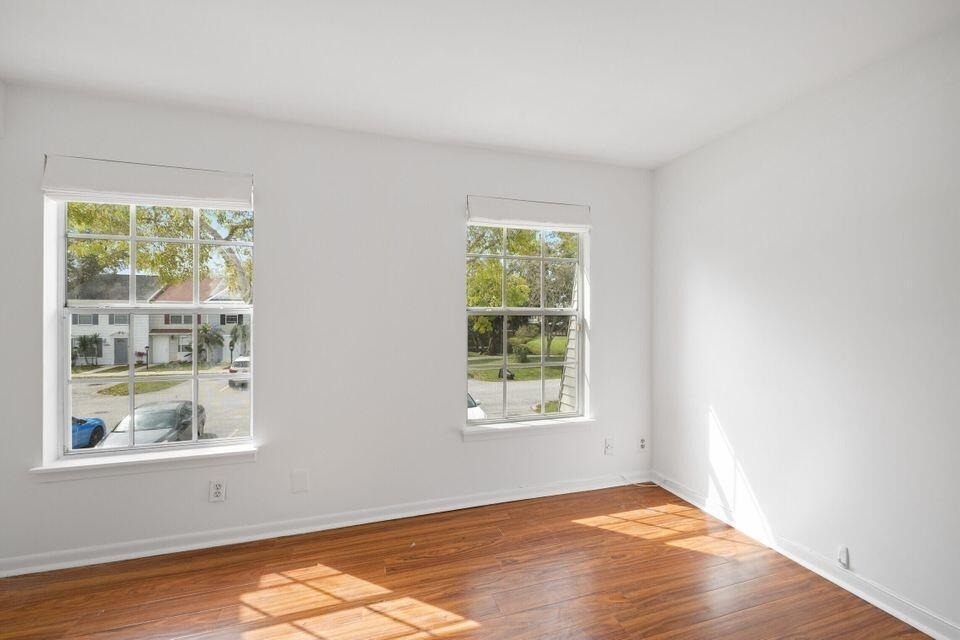217 Old English Drive - Photo 10