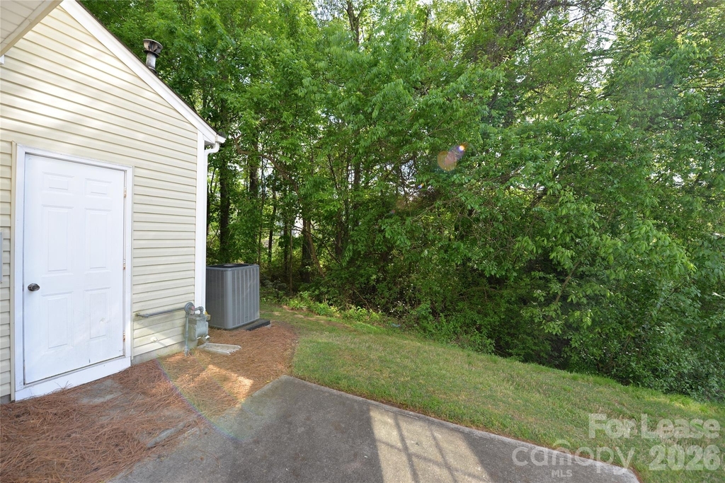 6655 Rothchild Drive - Photo 17