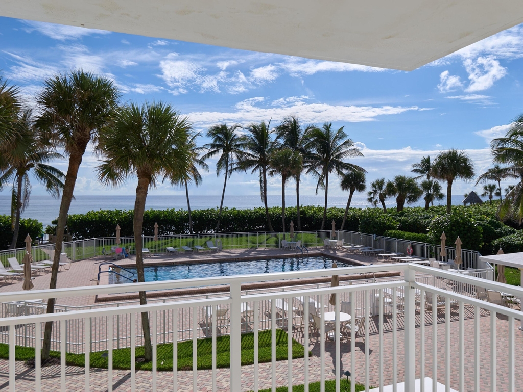 500 Ocean Drive - Photo 1