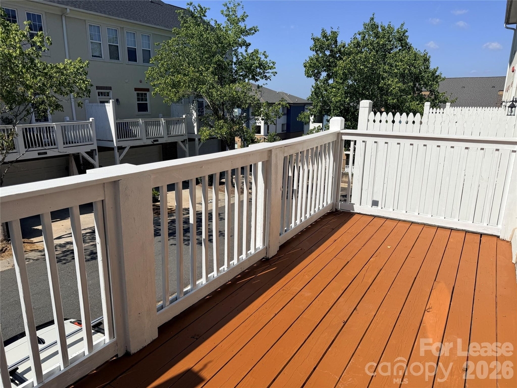 11017 Lancaster Park Drive - Photo 9