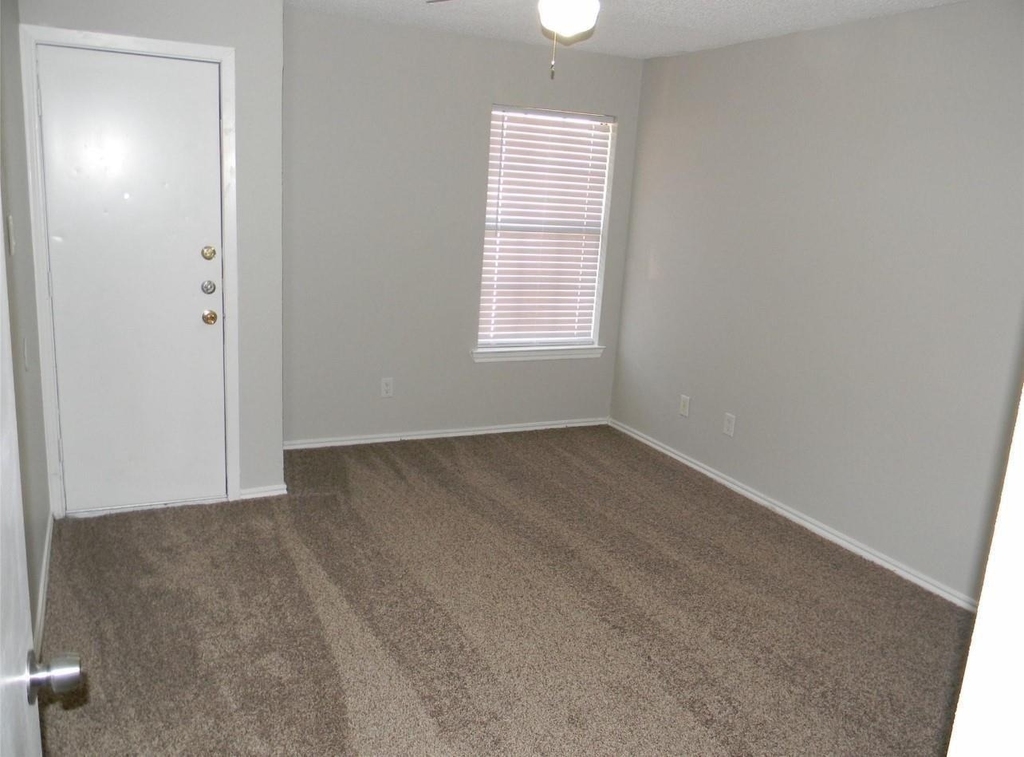 5017 Winder Court - Photo 10