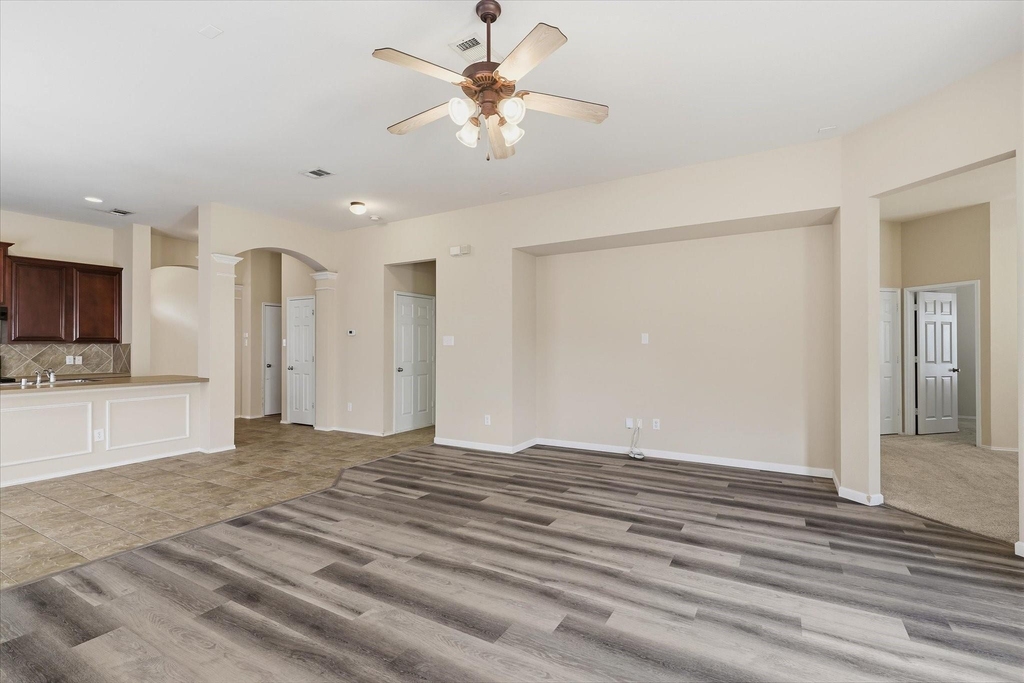 506 Hackberry Drive - Photo 18