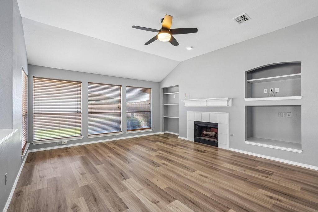 1208 Sonoma Drive - Photo 6