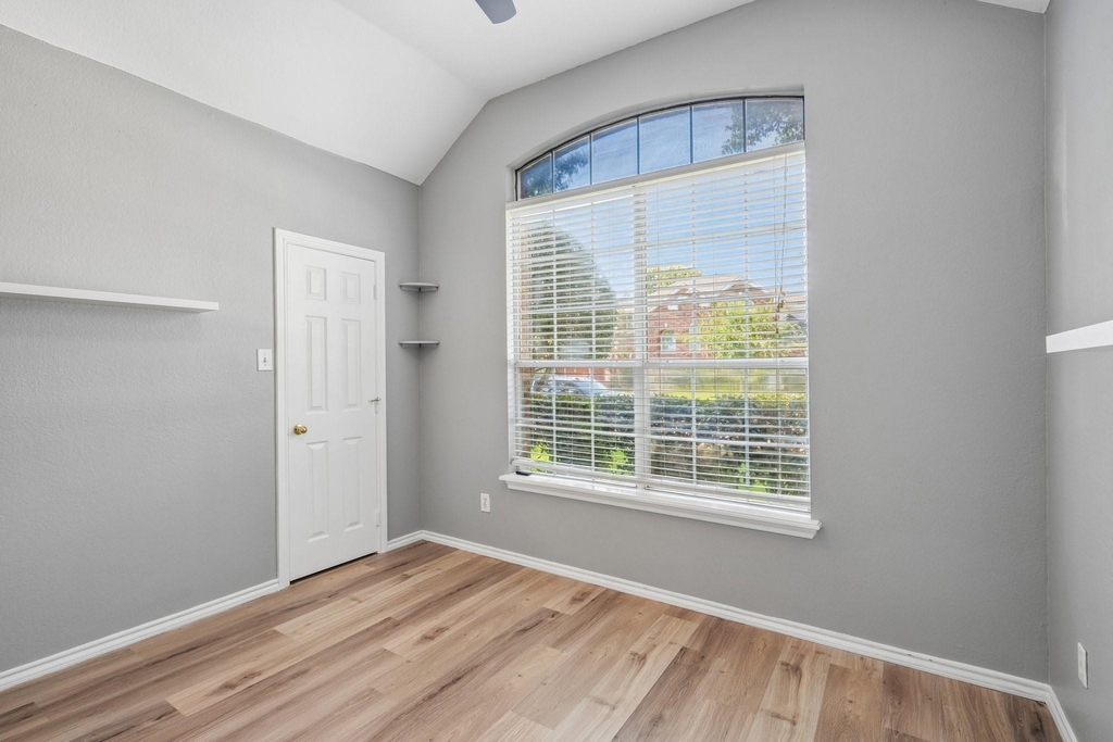 1208 Sonoma Drive - Photo 17