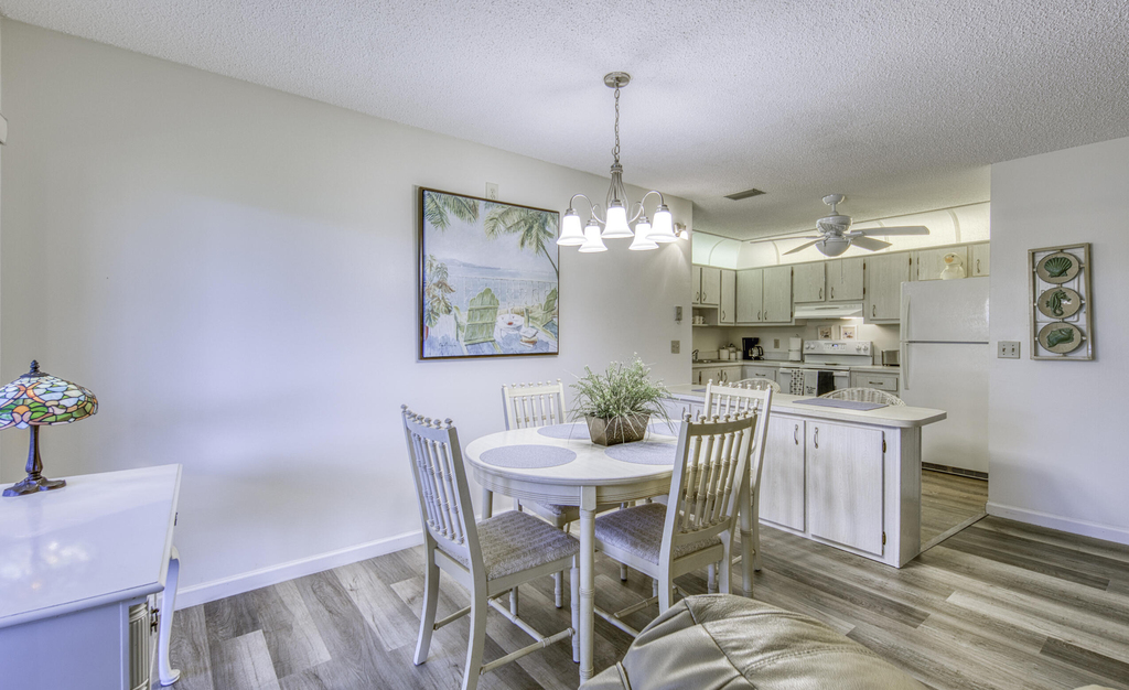 3526 La Palmas Court - Photo 1