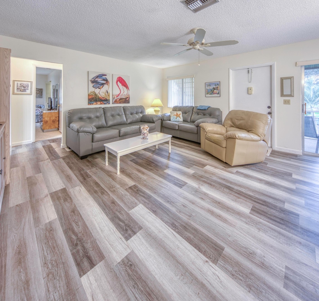 3526 La Palmas Court - Photo 0