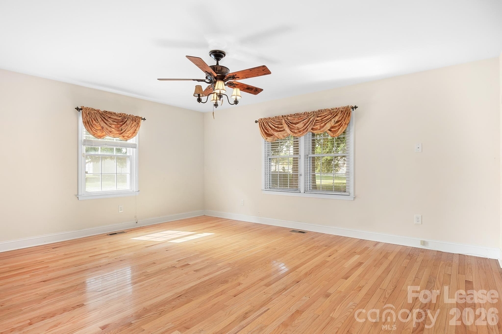 35 Sumner Avenue Nw - Photo 22