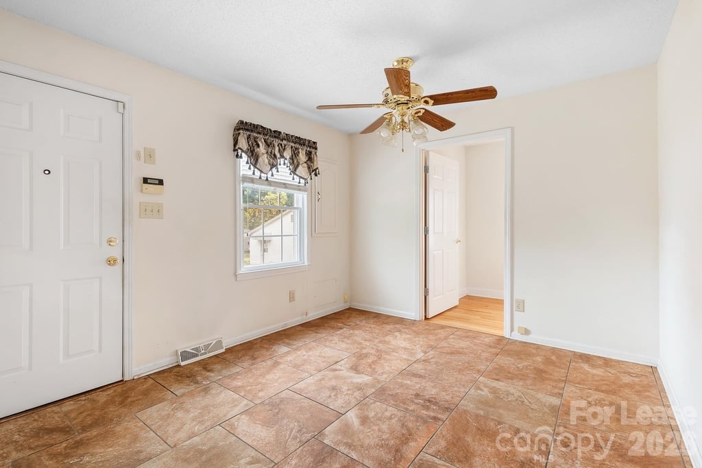 35 Sumner Avenue Nw - Photo 15