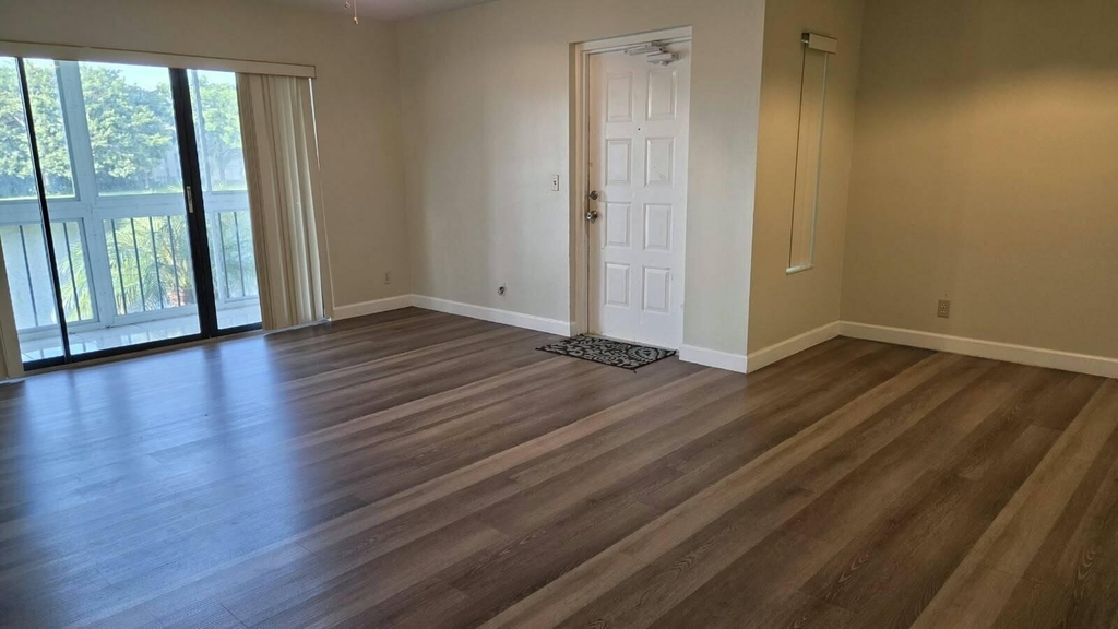 1002 Green Pine Boulevard - Photo 14