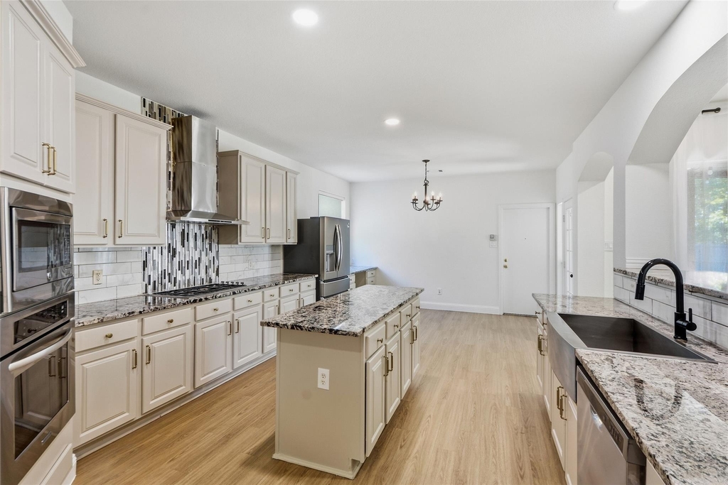 1431 Constellation Drive - Photo 7