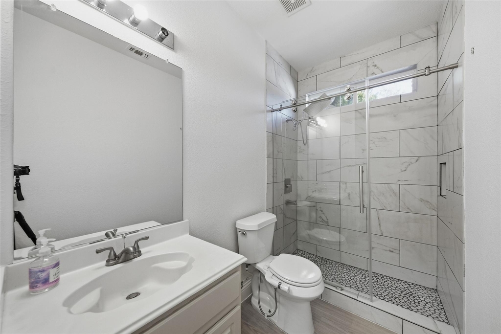 1431 Constellation Drive - Photo 17