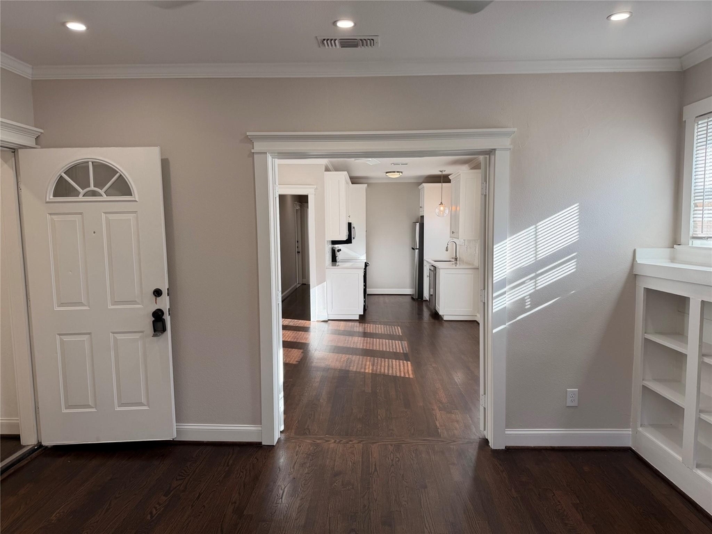 4112 Junius Street - Photo 3