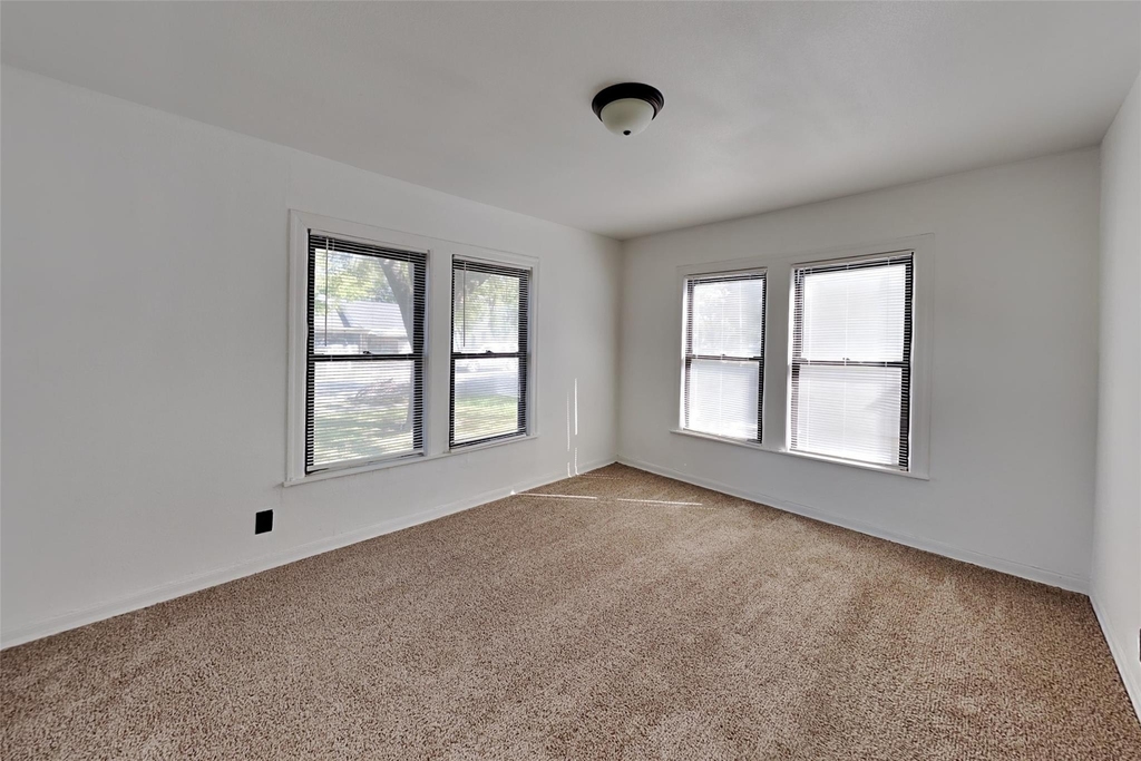 3604 Baldwin Avenue - Photo 14