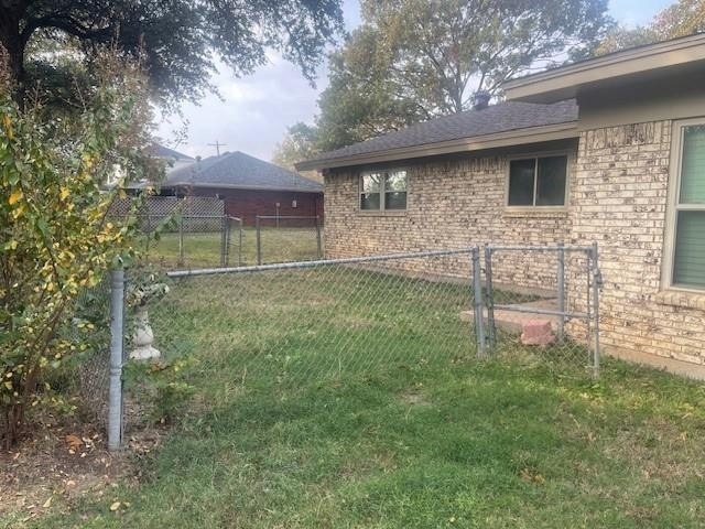 315 S Baker Street - Photo 25