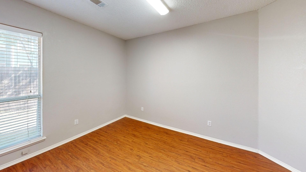 5210 Welbeck Court - Photo 19