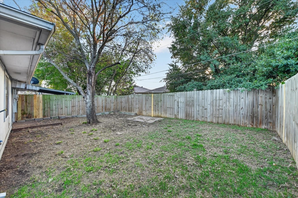6319 Christy Court - Photo 24
