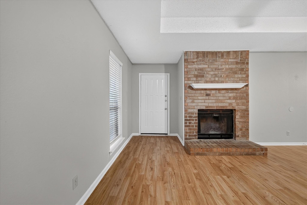 6319 Christy Court - Photo 6