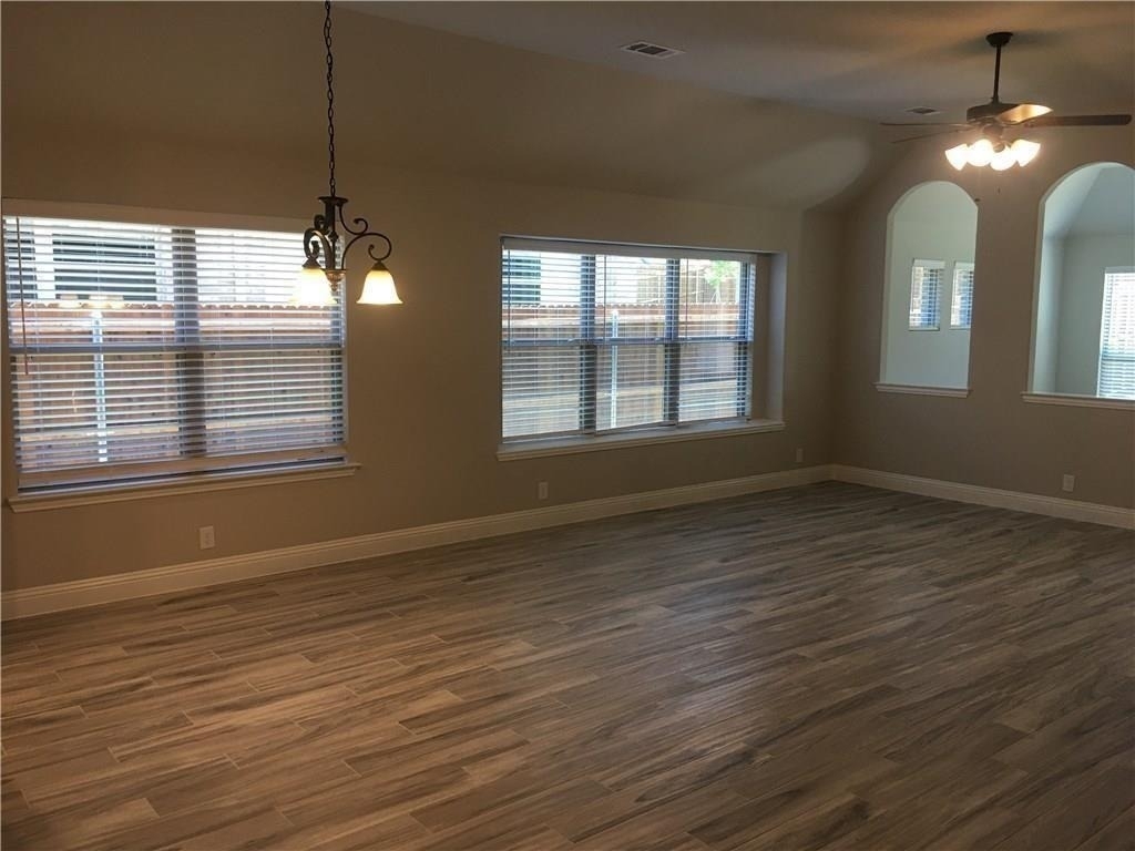 2103 Glorioso Lane - Photo 4