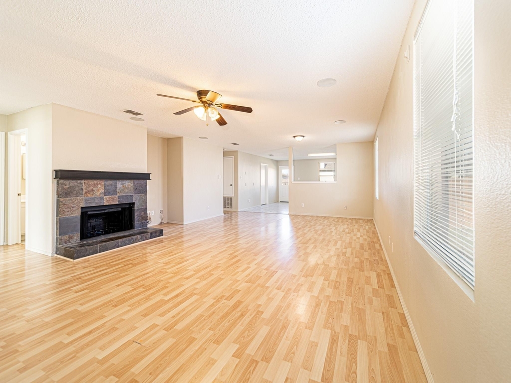 5408 Devils River Drive - Photo 3