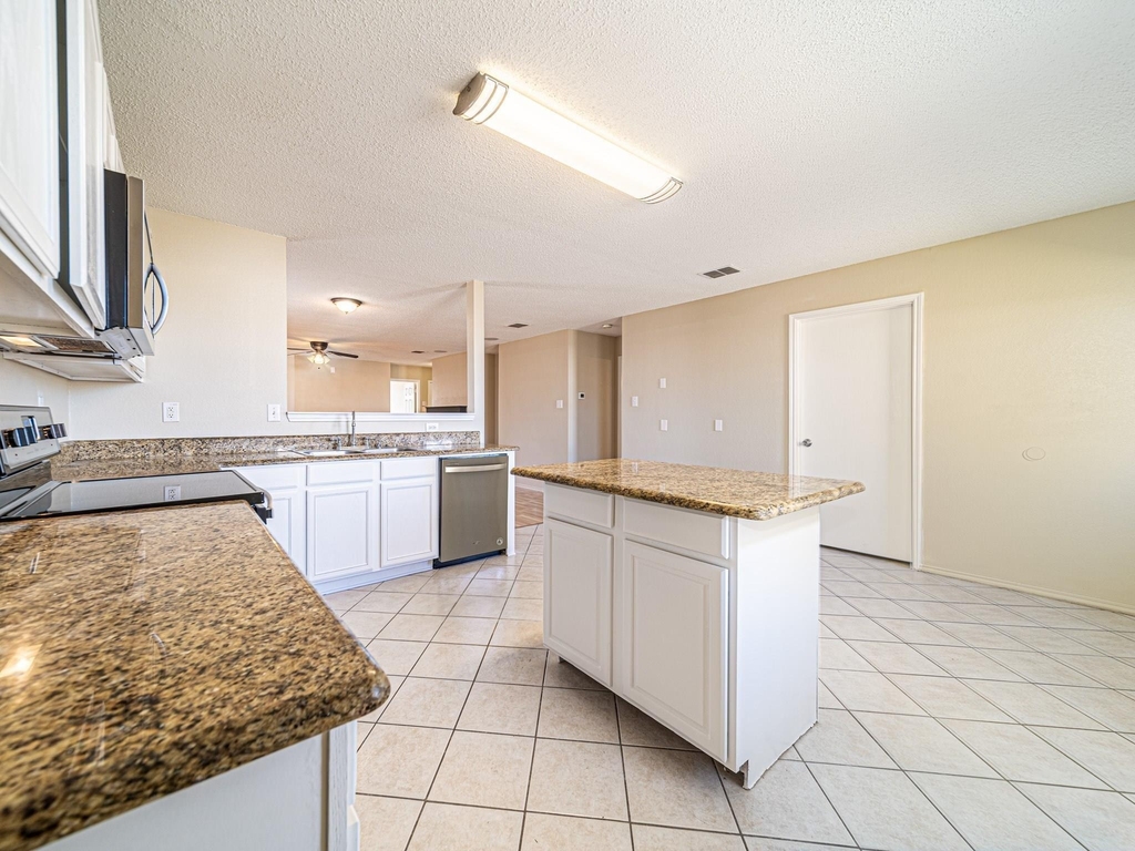 5408 Devils River Drive - Photo 9