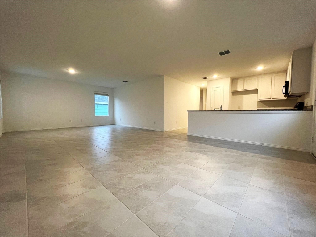 2836 Slatewood Drive - Photo 5
