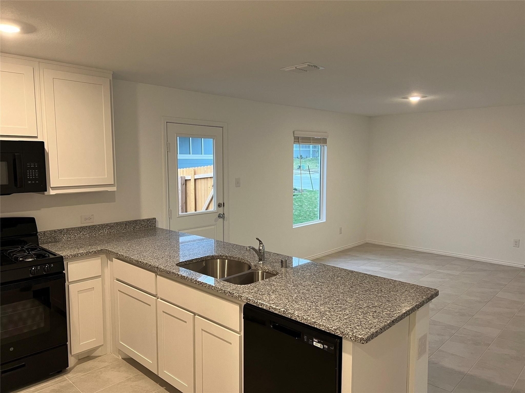 2836 Slatewood Drive - Photo 12