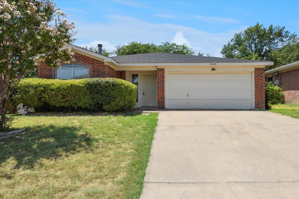 10209 Westward Drive - Photo 0