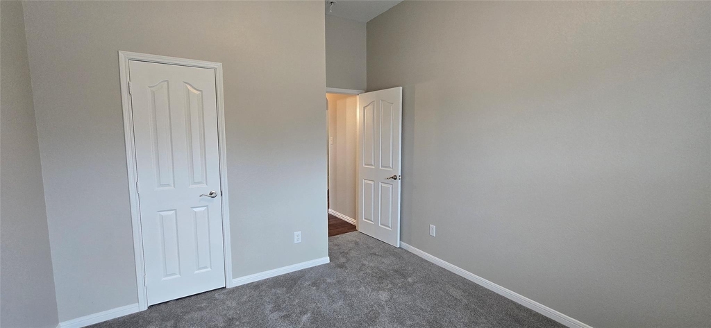 5004 Wethington Court - Photo 13