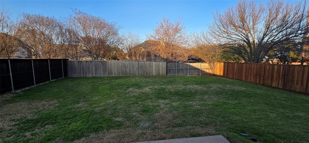 5004 Wethington Court - Photo 2