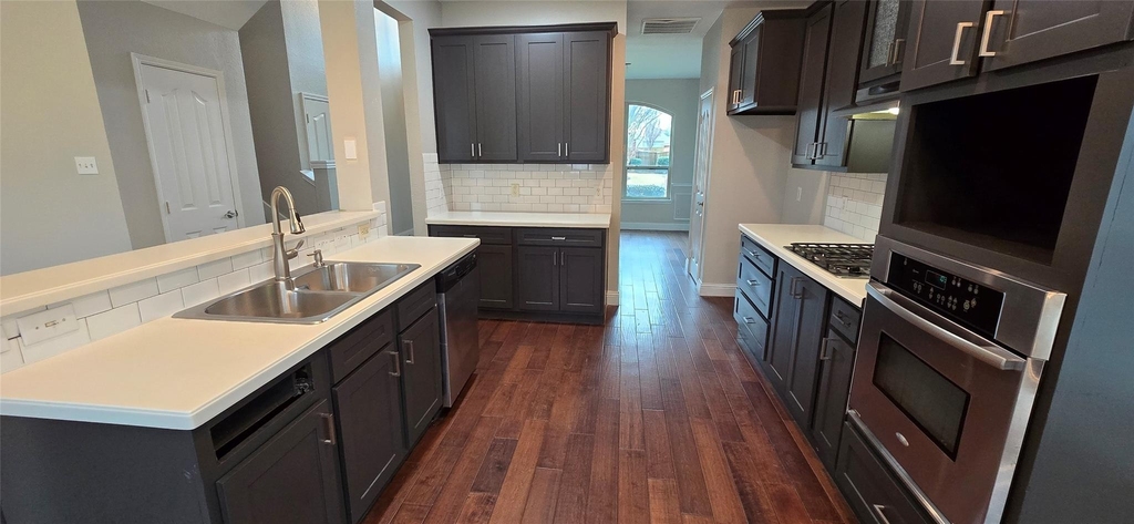 5004 Wethington Court - Photo 10