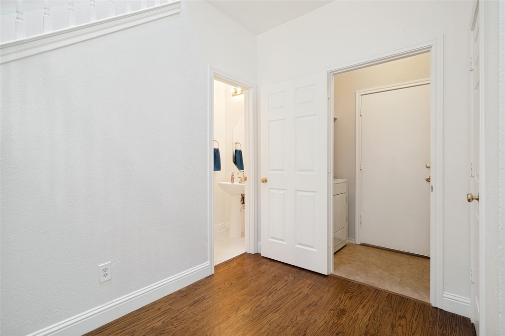 6924 Harvey Lane - Photo 16