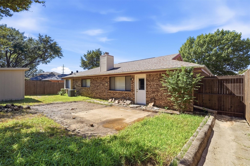 2406 Amber Hill Lane - Photo 27