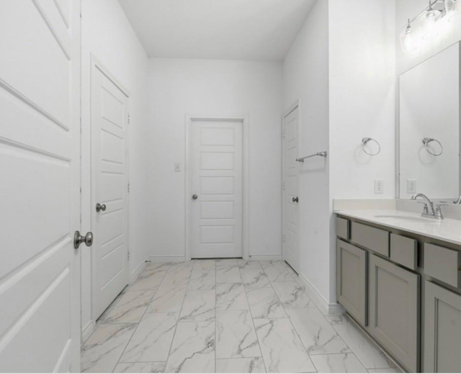 2825 Stanley Avenue - Photo 19