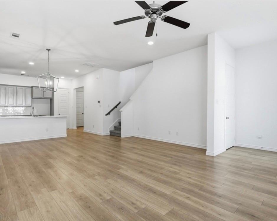 2825 Stanley Avenue - Photo 9