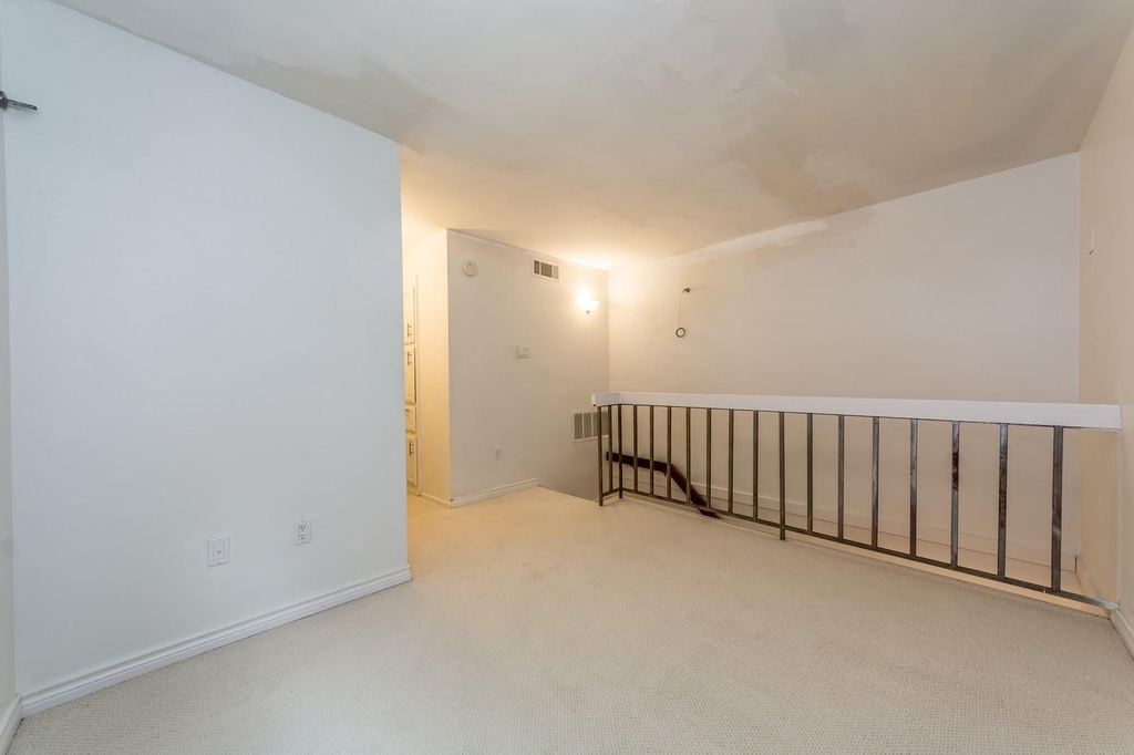 885 Dublin Drive - Photo 17