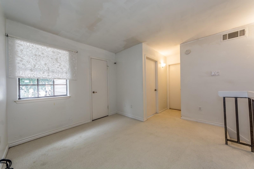 885 Dublin Drive - Photo 16