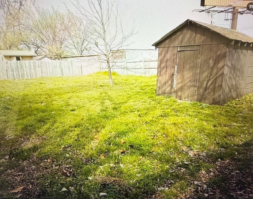 807 Chestnut Street - Photo 9