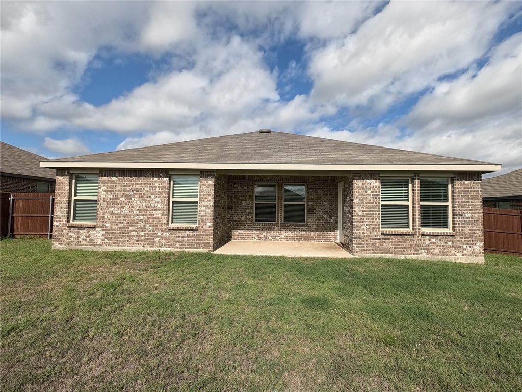 1148 Samantha Drive - Photo 26
