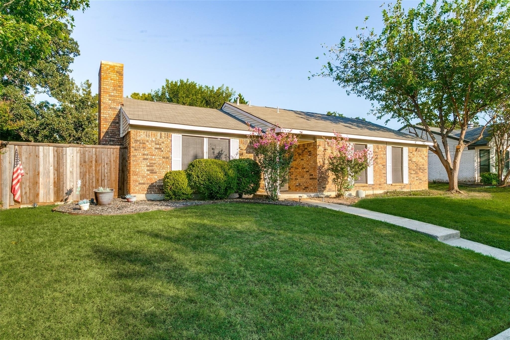 204 Timber Ridge Lane - Photo 1