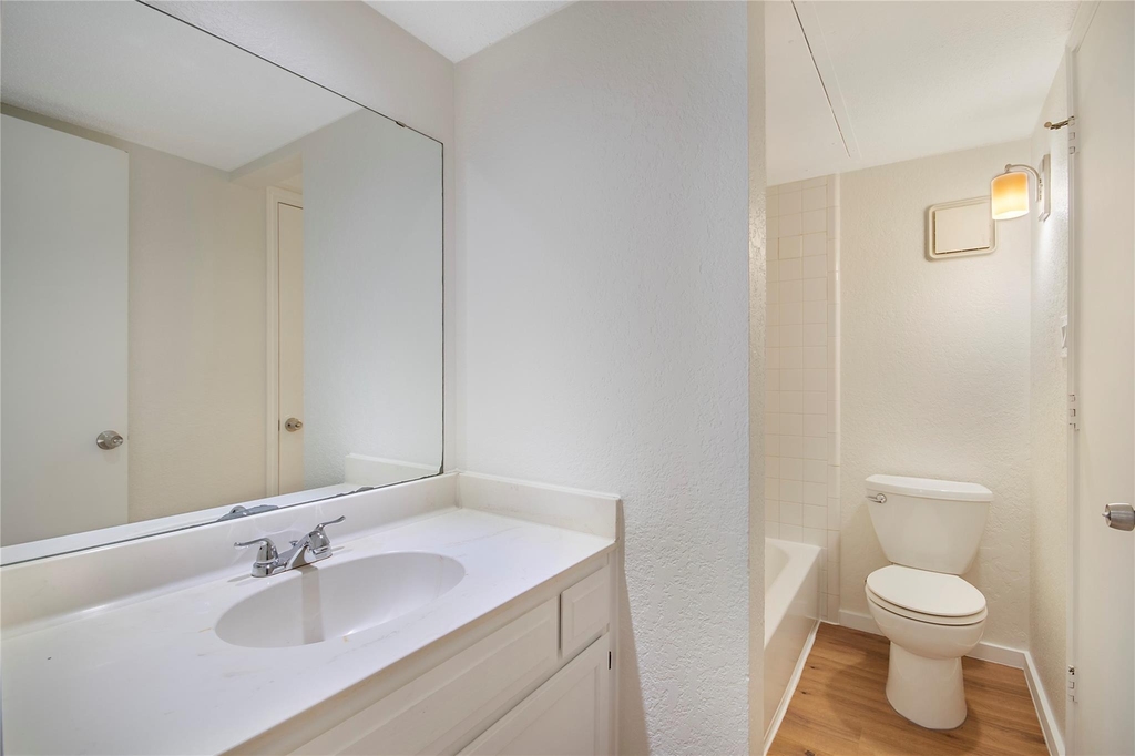 3723 Hulen Park Circle - Photo 13