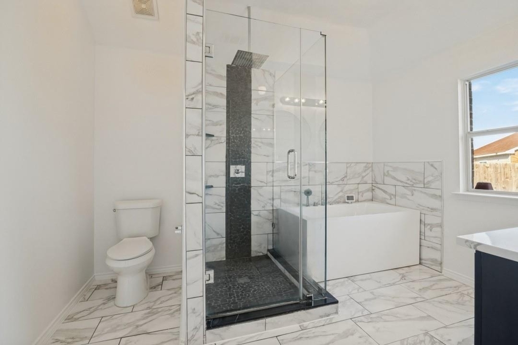 2815 Briarbrook Drive - Photo 7