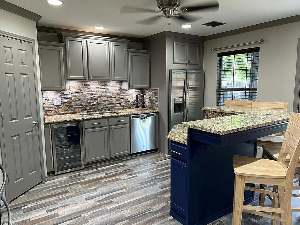 2500 Sierra Drive - Photo 4