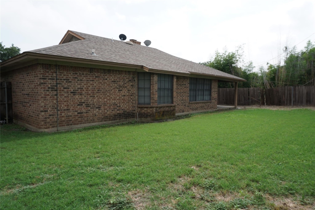 7133 Barbados Drive - Photo 17