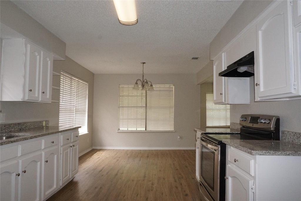 7133 Barbados Drive - Photo 8